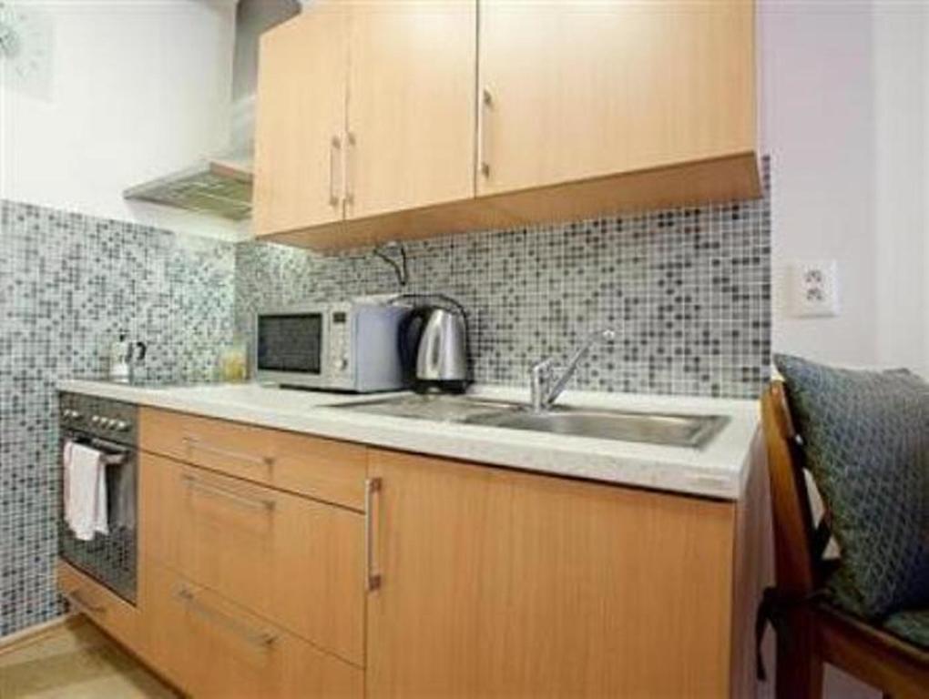 Apartment Smichov Prague Chambre photo